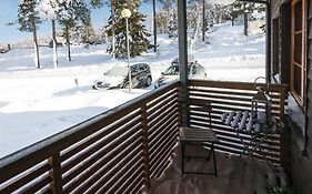 Holiday Home Karhunvartijan tupa a6